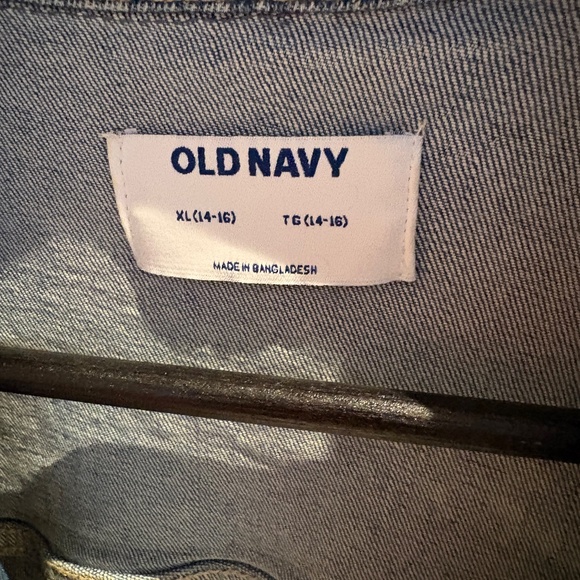 Girls Old Navy Jean Jacket(size 14-16) - Picture 4 of 6
